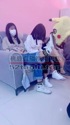 【精神小妹】精彩-素人群调原味鞋袜辱狗 bf20125