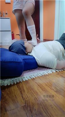 【奶凶小仙女】母畜-白袜脚碾压踩踏 JS250829-52