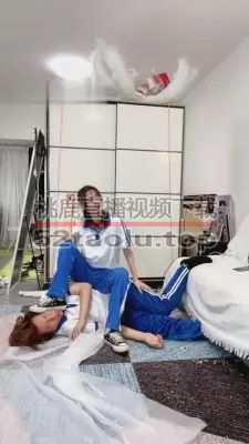 【芷晴】推荐-学生服帆布鞋虐舔狗学长【完整版】 G-210718-21