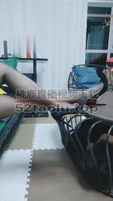 【就是喜欢玩啊】高跟黑丝踩狗恋足 bf3455