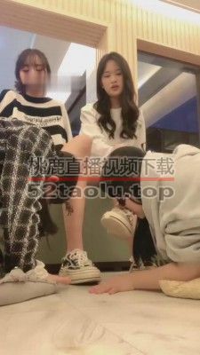 【希希子】圣诞夜来别墅伺候三位妈妈 bf6071