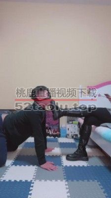 【艾琳】长靴高跟羞辱学弟/踩踏 bf8235