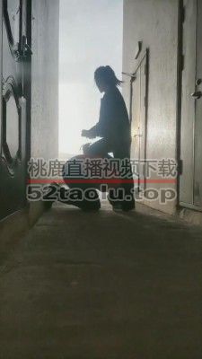 【情侣月儿】户外天台调狗遛狗 bf8634