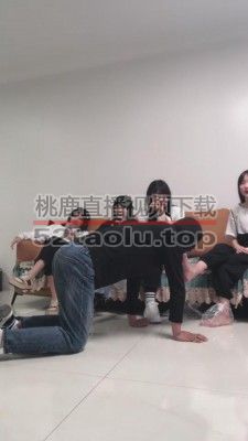 【文文小祖宗】4素人S夜跑后原味蹂躏狗 bf8979