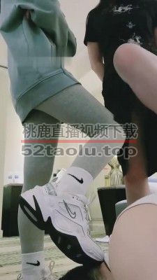 【维妮】双S白袜/高跟极度虐待遛狗【双视角版】 bf10452