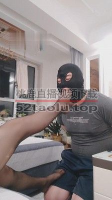 【美杜莎】踩踏/舔脚/圣水/喂食/深喉 bf13183