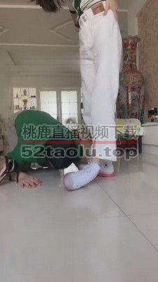 【万一】运动女神匡威白袜虐狗奴 bf14133