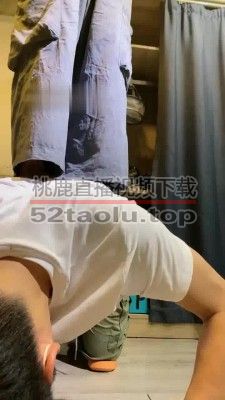 【骨精精】清理脏鞋底/脚喂食 JS220831