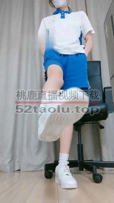 【暴力美学】学生服空姐一号踩面包 bf18122