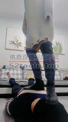 【飞扬女王】长靴高跟丝袜全体重踩踏 bf21338