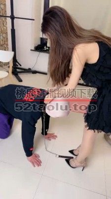 【一茶】狗废物清理一堆脏鞋子 bf23204