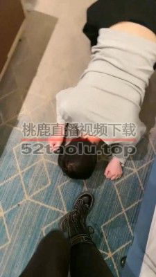 【奈奈生】绿帽贱货跪求圣水+口水 bf23223