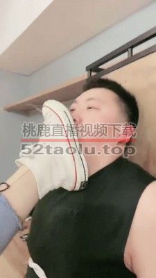 【小劳拉】跆拳道女神暴打/踩踏/强制闻鞋 bf25496