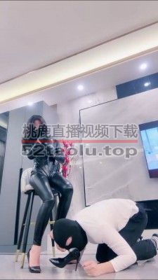【禾末】超酷皮衣S-高跟碾压狗头舔/皮手套虐乳/脚耳光/腿绞 bf25566