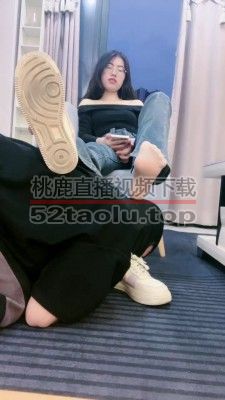 【嘉妮S】袜子塞嘴全体重踩/脚底喂食【完整版】 bf26056