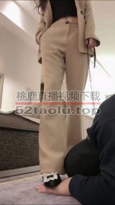 【萱萱】车模长腿虐杀-高跟踩/耳光抽/吃口水/凳脚深喉 bf26134