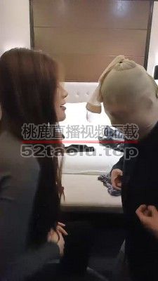 【初恋】车模S小白鞋裸足虐-虐乳恋足 bf26279