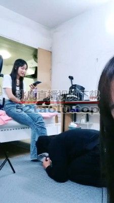 【果儿】姐妹花玩弄在校大学生【双视角版】 bf27726