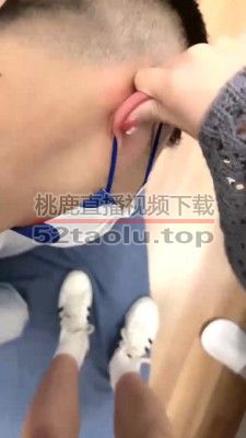 【猫咪大人】拧耳朵/原味白袜贝壳头闻舔/头顶鞋子 bf27782