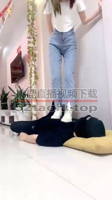 【精神小妹】3学生S-运动鞋+白袜全体重踩踏 bf29054