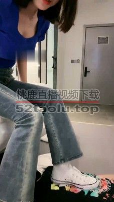 【娇娇】小白鞋白袜踩脚垫/近距离舔 bf34190