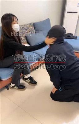 【精神小妹】多S素人学生主连环耳光 bf34470