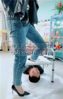 【美离子】坐便器底下的狗奴 bf34755