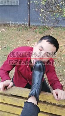 【凌儿女神】鞭打/舔脏鞋臭脚/玩户外舔脏鞋/关狗笼 JS23110601