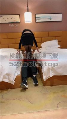 【陈甜女帝】高跟黑丝全体重踩/卫生巾塞嘴/闻高跟【完整版】 bf35495