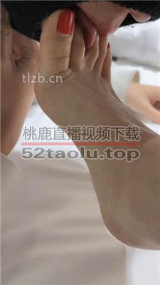 【可儿女王】近距离裸足恋足调 JS231216-3