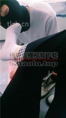 【冷妃】跪舔原味白袜裸足/吃袜/人肉脚垫 JS231217-7