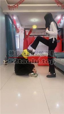 【精神小妹】跆拳道妹妹真人靶训练【续集】 bf38227