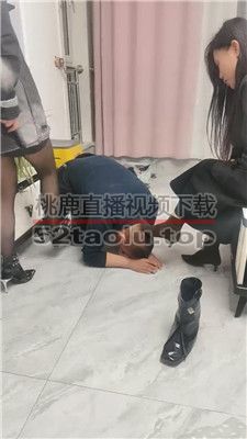 【虎S】双S-高跟踩踏/骑马耳光/鞭打/喂圣水【双视角版】 bf39258