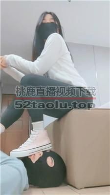 【妮蔻】原味控必看-暴汗后的的高帮鞋白棉袜 bf39707