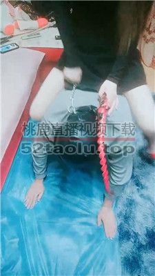 【天津小诺】跪舔高跟丝袜美腿【完整版】 JS240330-13