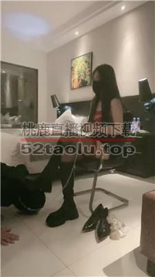 【伊主大大】高跟黑丝踩踏/喂圣水【完整版】 bf39753