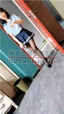 【刘二狗】玩牌技师S-滴蜡耳光喂食/灌圣水 JS240404-5