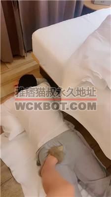 【陈甜女帝】高跟+短靴全体重踩狗 bf39914