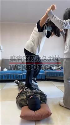 【精神小妹】素人学生S-人体跑步机 bf40892