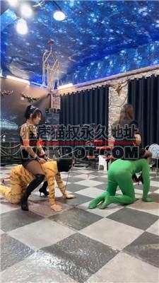 【红焱】刑房虐父子狗-吊绑虐打-骑马-囚禁狗笼 bf41134