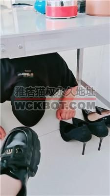 【美容院】技师S的脚下奴 JS240508-2