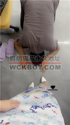 【漫漫大人】空姐虐废狗乘客-开发圣水 bf42312