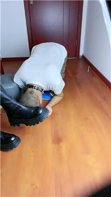 【语小心夫妻】下跪伺候长靴S/清理脏鞋/虐乳 JS240727-4