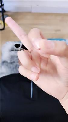 【上海汤圆】抽耳光/黑丝臭脚捂脸窒息 JS240730-15