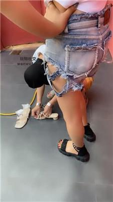 【芊芊】戴锁链被多主群调群虐-上部【双视角版】 bf43863