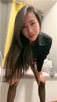 【爱丽丝】重度掐乳/黑丝玉足插嘴/喂口水 bf43872