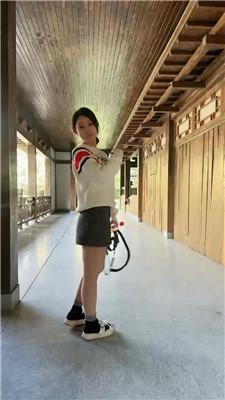 【妮可】推荐-户外遛狗公开处刑【上】 bf44867