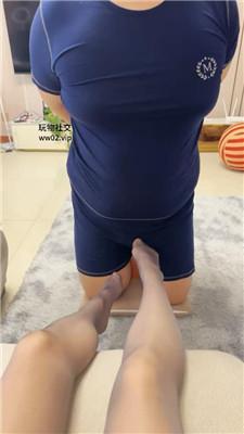 【埋汰】原味丝袜脚狂舔【上】 JS240929-2