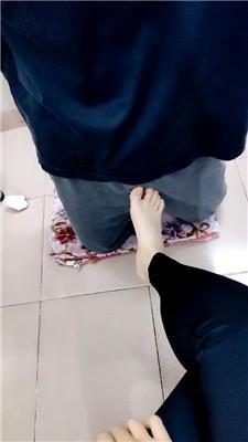 【奇了怪了】运动鞋白袜踢裆踩踏 JS241004-9