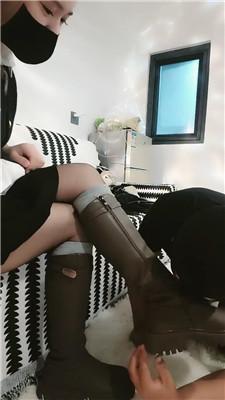 【笍兮】骑马骑脖/长靴过膝袜玩虐 JS241017-35